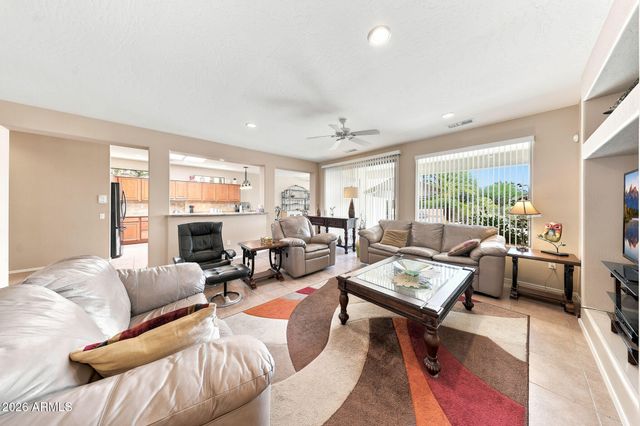 20093 N RAWHIDE Way, Surprise, AZ 85387