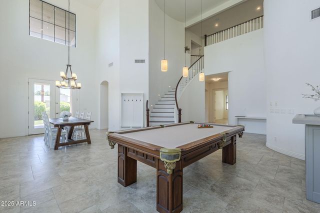 3812 E CAMELBACK Road, Phoenix, AZ 85018