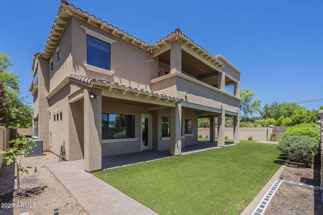 3812 E CAMELBACK Road, Phoenix, AZ 85018