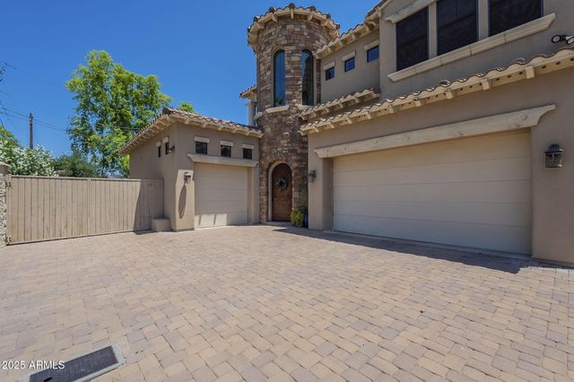 3812 E CAMELBACK Road, Phoenix, AZ 85018