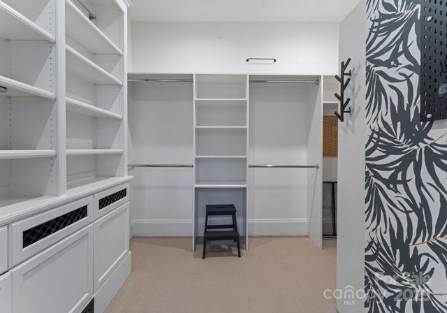 504 E Kingston Avenue, Charlotte, NC 28203