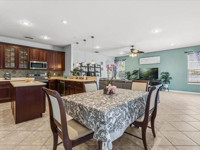 342 OSPREY LAKES CIRCLE, Chuluota, FL 32766