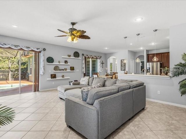 342 OSPREY LAKES CIRCLE, Chuluota, FL 32766