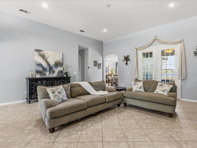 342 OSPREY LAKES CIRCLE, Chuluota, FL 32766