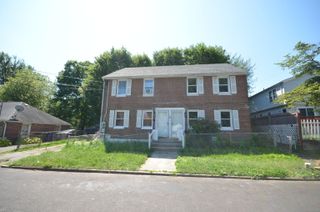 171 Wake Street, Bridgeport, CT 06610