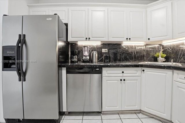 5601 Collins Ave 1517, Miami Beach, FL 33140