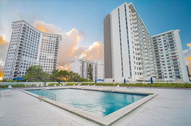 5601 Collins Ave 1517, Miami Beach, FL 33140