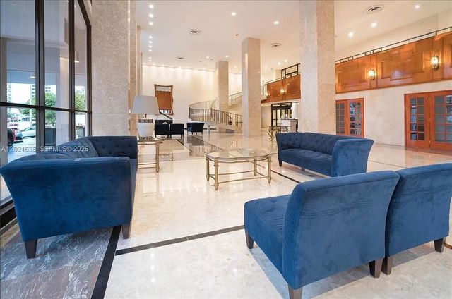 5601 Collins Ave 1517, Miami Beach, FL 33140