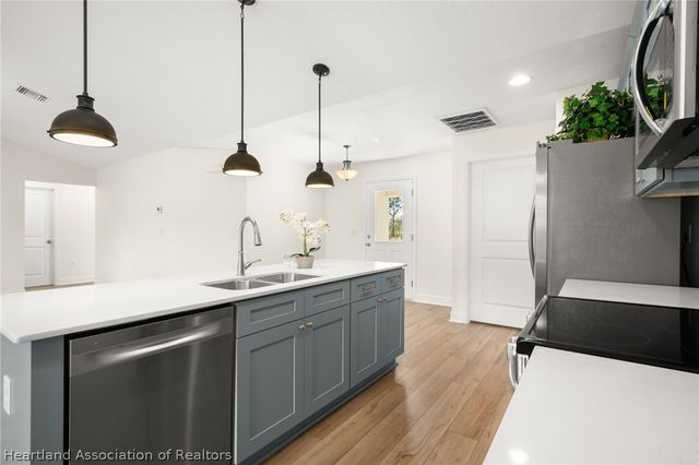 5800 Cortez Boulevard, Sebring, FL 33872