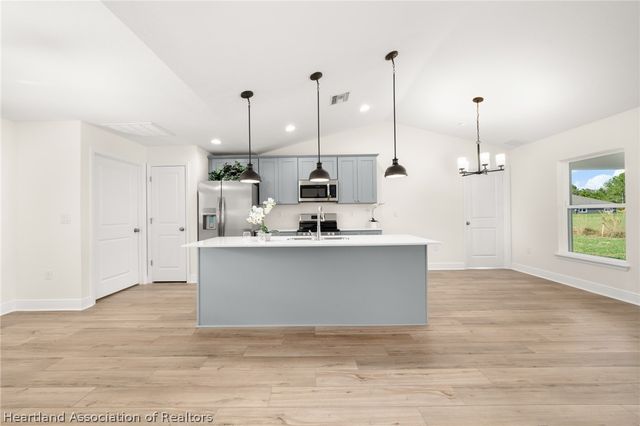 5800 Cortez Boulevard, Sebring, FL 33872