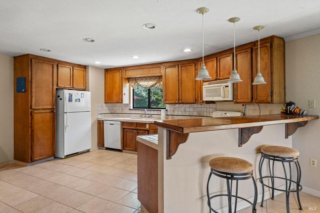 4901 Eastside Calpella Rd, Ukiah, CA 95482