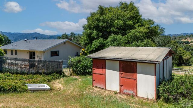 4901 Eastside Calpella Rd, Ukiah, CA 95482