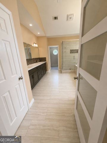 156 Evergreen Trail, Atlanta, GA 30349