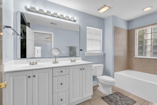 211 Chesapeake Ln., Murrells Inlet, SC 29576