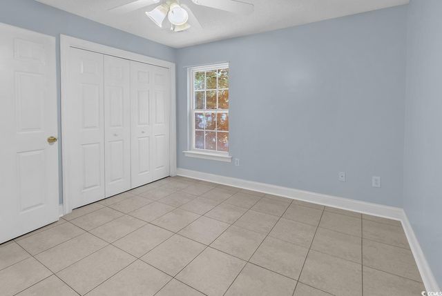 211 Chesapeake Ln., Murrells Inlet, SC 29576