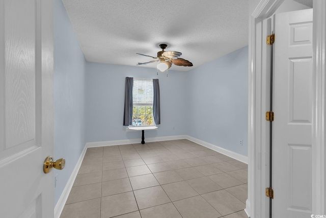 211 Chesapeake Ln., Murrells Inlet, SC 29576