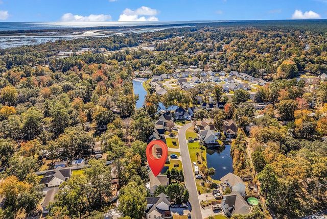 211 Chesapeake Ln., Murrells Inlet, SC 29576