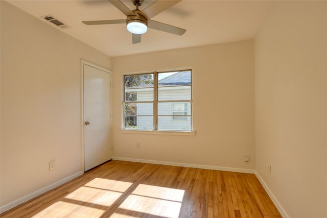 4520 Utah Avenue, Dallas, TX 75216