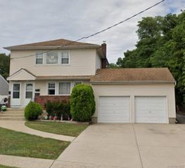 3695 Jerusalem Avenue A, Wantagh, NY 11735