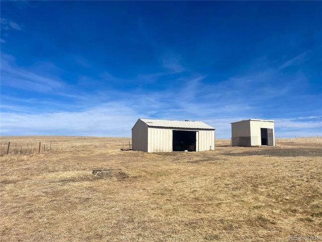 45005 E Maplewood Drive, Bennett, CO 80102