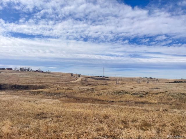 45005 E Maplewood Drive, Bennett, CO 80102