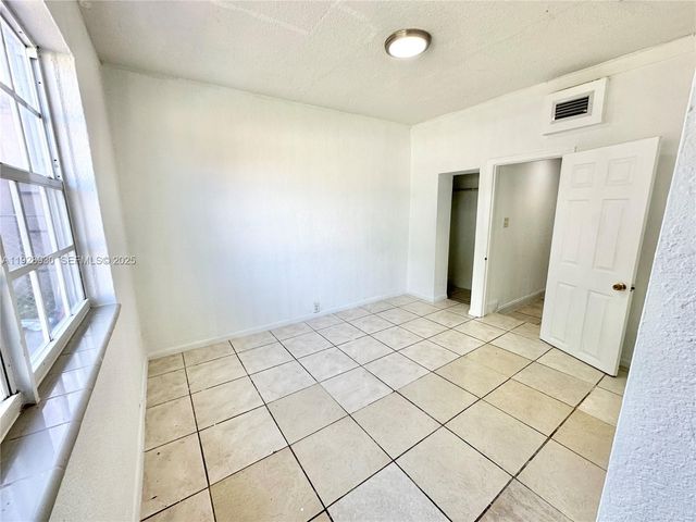 1278 NW 44th Street 1, Miami, FL 33142