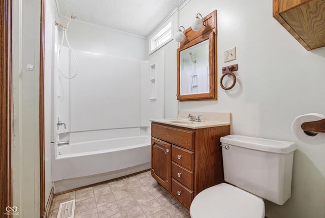 3777 N Us Highway 231, Greencastle, IN 46135