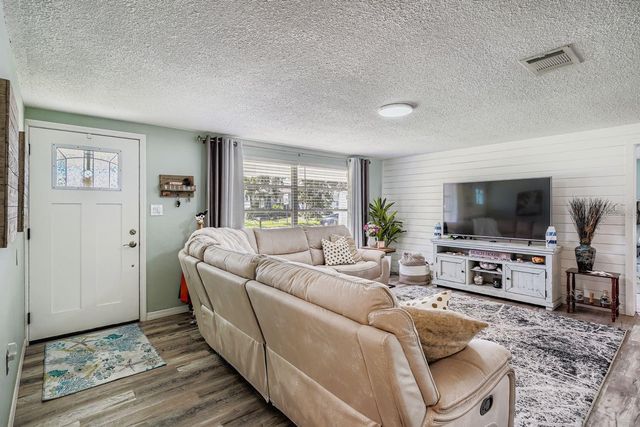 4311 2ND AVENUE E, Bradenton, FL 34208