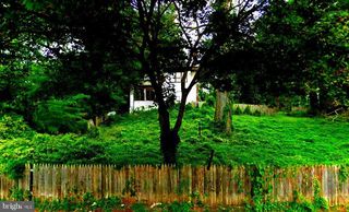 826 EDGEWOOD AVE, Trenton, NJ 08618