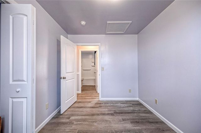 910 Burton Avenue, Youngwood, PA 15697