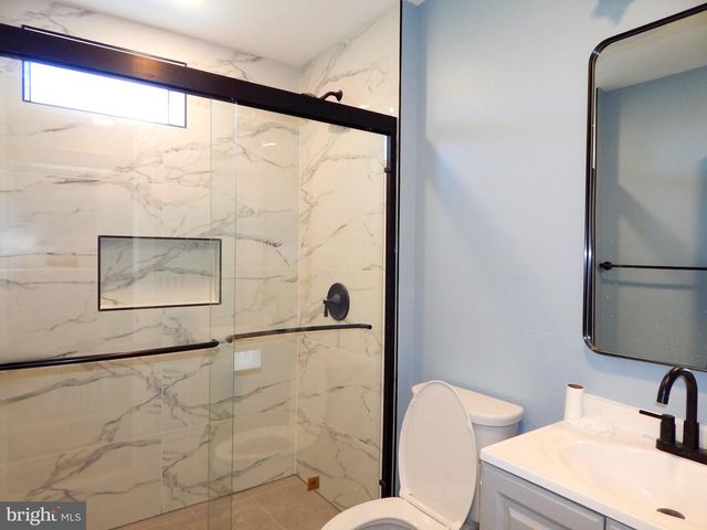 301 CORNWALL ST, Baltimore, MD 21224