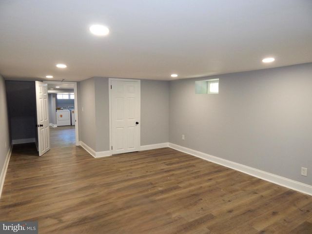 301 CORNWALL ST, Baltimore, MD 21224
