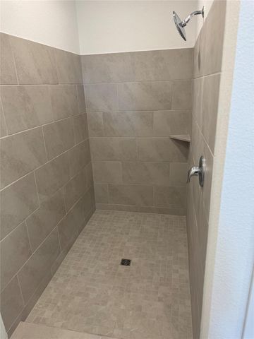 902 Heaven Drive, Beasley, TX 77417