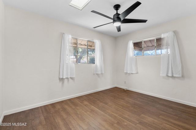 4858 E Cooper Street, Tucson, AZ 85711