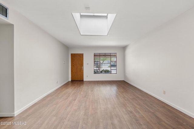 4858 E Cooper Street, Tucson, AZ 85711