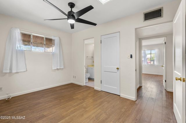 4858 E Cooper Street, Tucson, AZ 85711