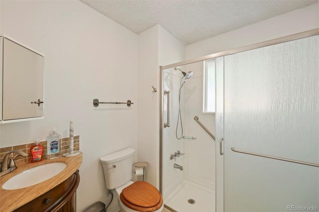 9275 W 8th Avenue, Denver, CO 80215
