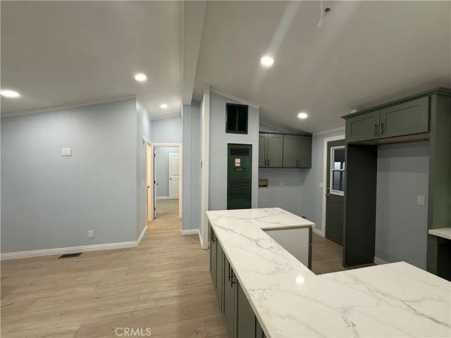 716 N GRAND D-3, Covina, CA 91724