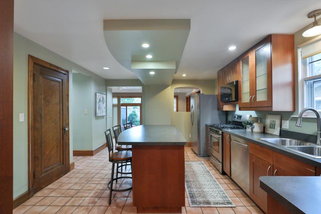565 Brevoort Road, Columbus, OH 43214