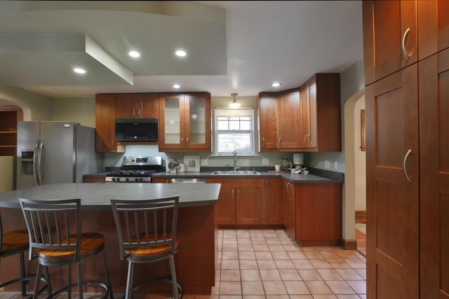 565 Brevoort Road, Columbus, OH 43214