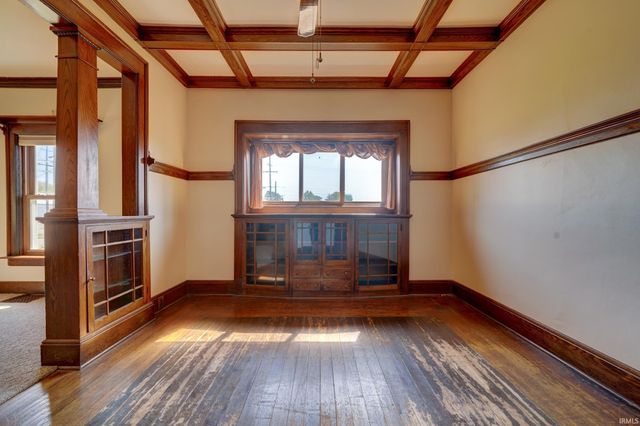 805 N Indiana Avenue, Auburn, IN 46706