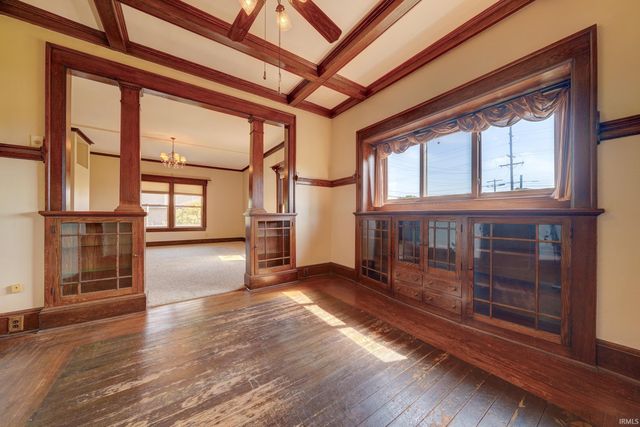 805 N Indiana Avenue, Auburn, IN 46706