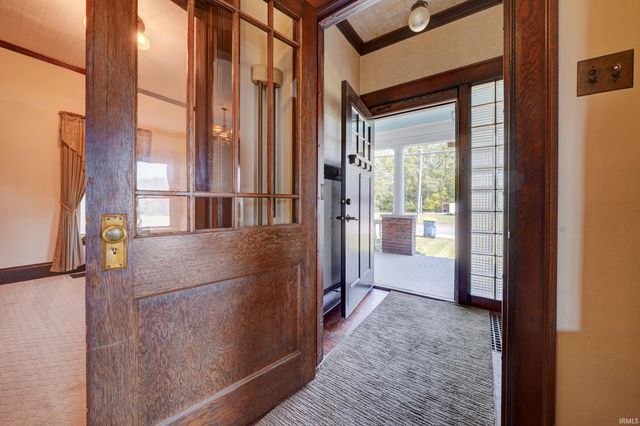 805 N Indiana Avenue, Auburn, IN 46706