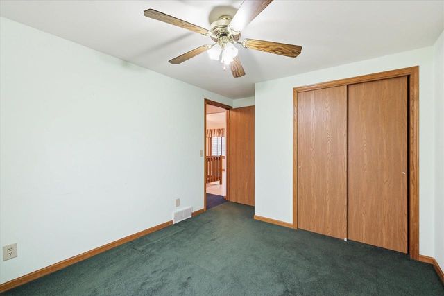 5235 CHESAPEAKE COURT, Oshkosh, WI 54901