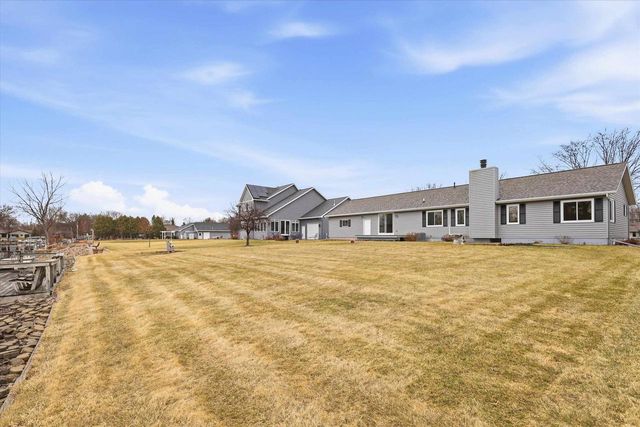 5235 CHESAPEAKE COURT, Oshkosh, WI 54901