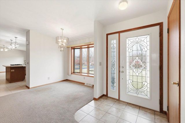 5235 CHESAPEAKE COURT, Oshkosh, WI 54901