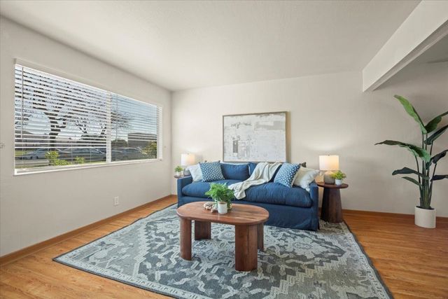 3593 Dalton Cmn, Fremont, CA 94536