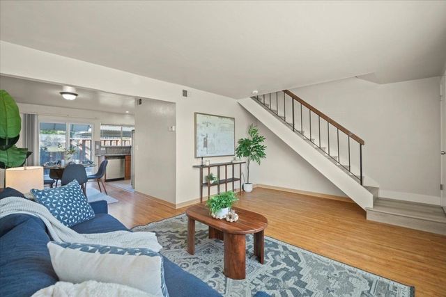 3593 Dalton Cmn, Fremont, CA 94536