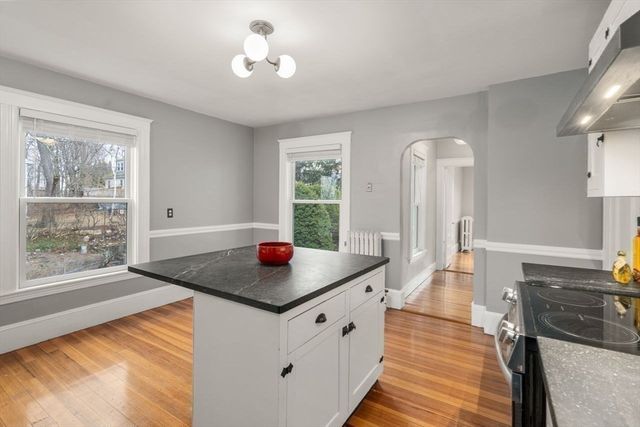 12 Bigelow Cir 2, Boston, MA 02135