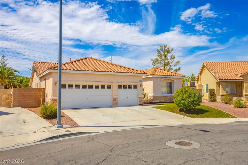 8869 Pheasant Valley Way, Las Vegas, NV 89123 — photo 2